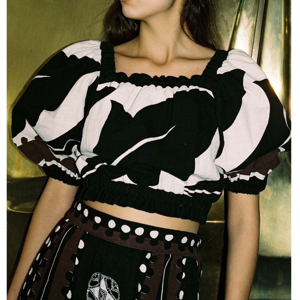 NWT SEA New York Puff-Sleeve Black Cream Floral Crop Top - Picture 3 of 8